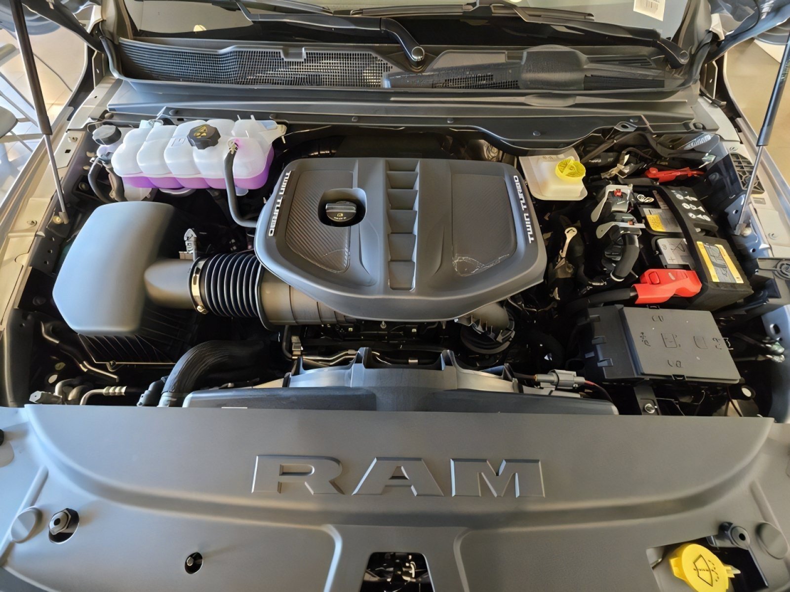 New 2026 RAM 1500 Limited AWD/4WD image 24
