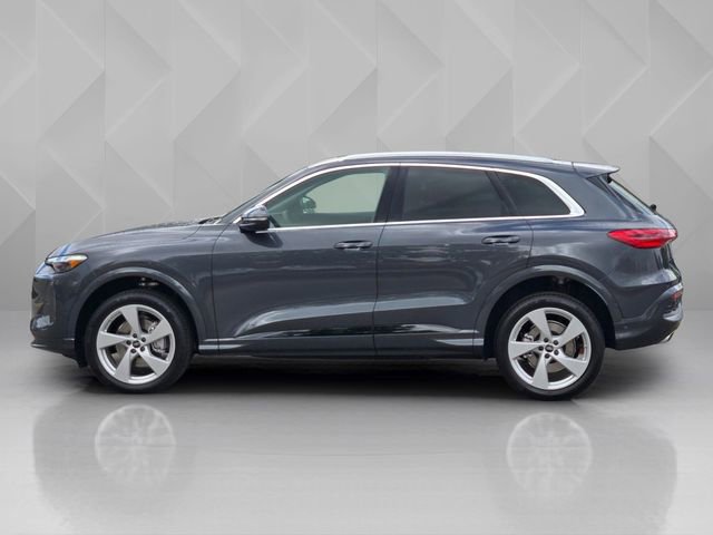 Used 2025 Audi Q5 Premium Plus w/ Premium Plus image 8