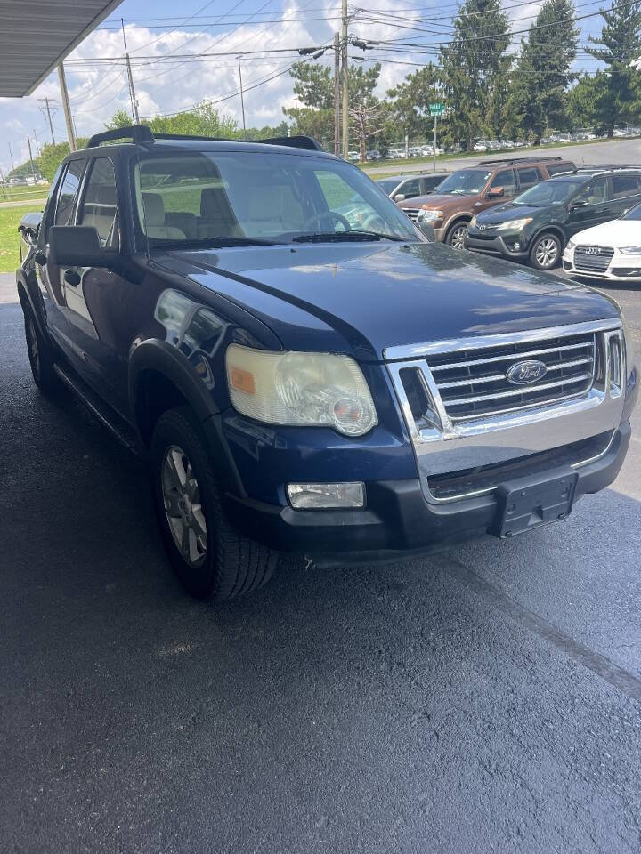 Used 2007 Ford Explorer Sport Trac XLT AWD/4WD image 5