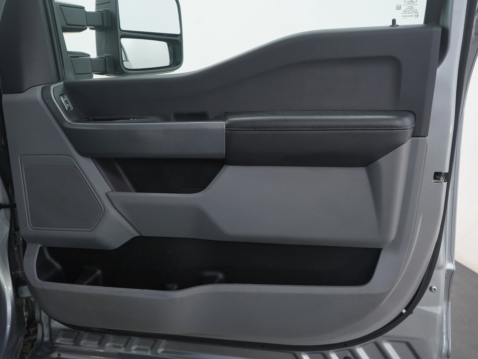 Used 2024 Ford F250 XLT image 13