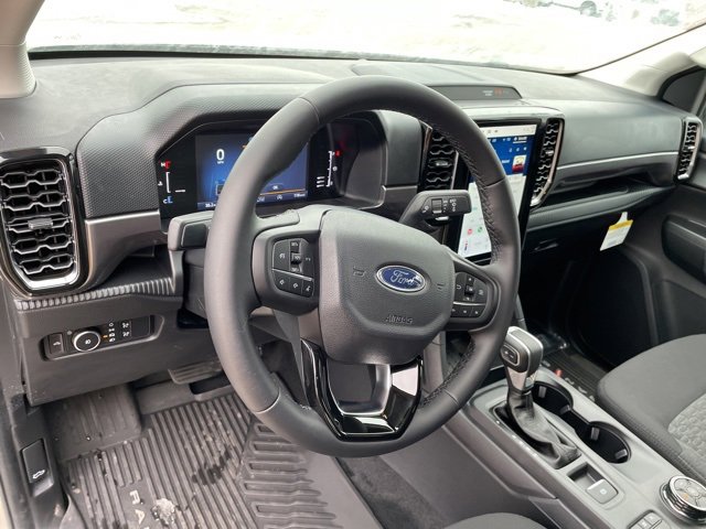 New 2025 Ford Ranger XLT w/ FX4 Off-Road Package image 31