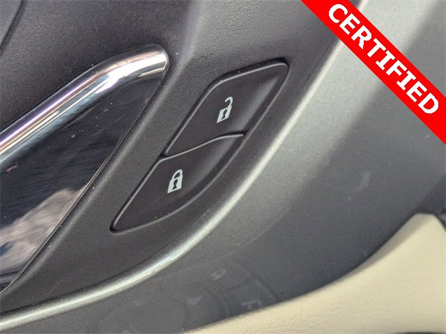 Certified 2022 Chevrolet Traverse LS image 25