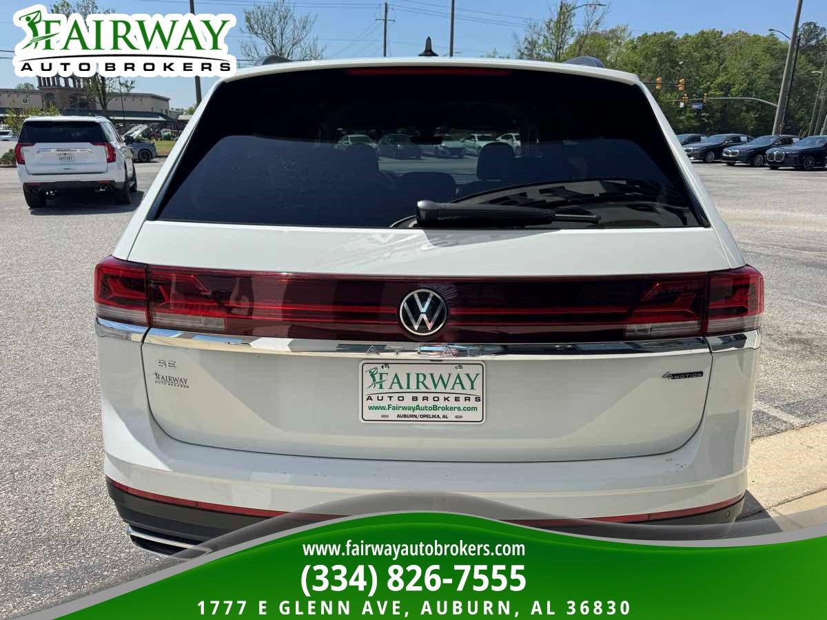 Used 2025 Volkswagen Atlas SE AWD/4WD image 7