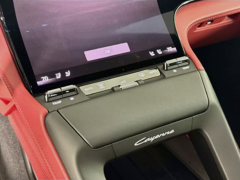 New 2026 Porsche Cayenne Electric Coupe AWD/4WD image 16