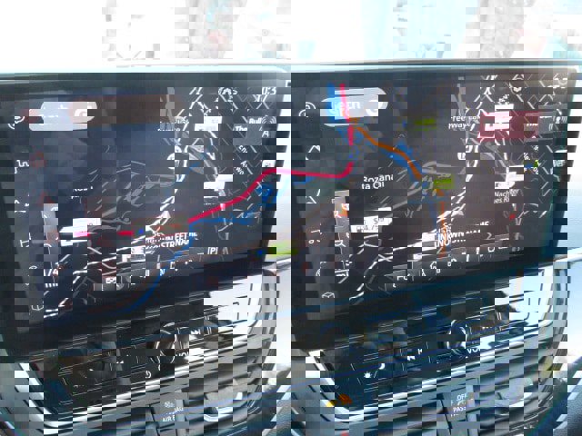 Used 2024 Nissan Altima 2.5 SR w/ SR Premium Package image 18