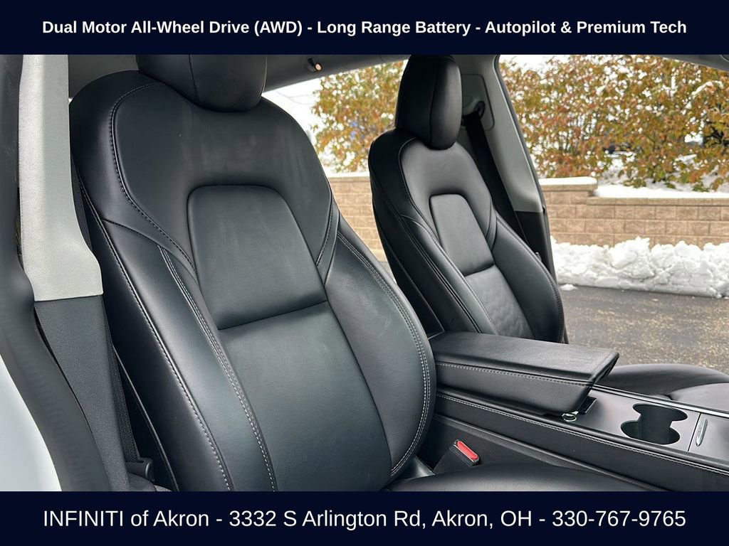 Used 2022 Tesla Model Y Long Range image 24