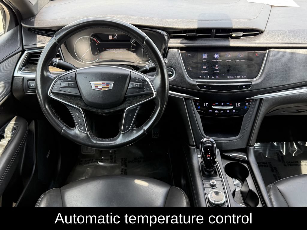Used 2023 Cadillac XT5 Premium Luxury AWD/4WD image 13