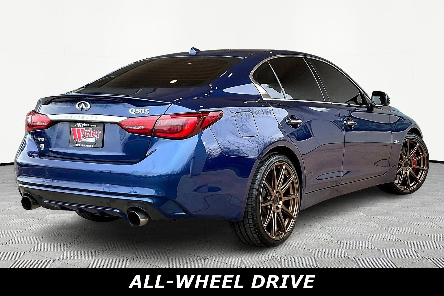 Used 2019 INFINITI Q50 Red Sport 400 image 6