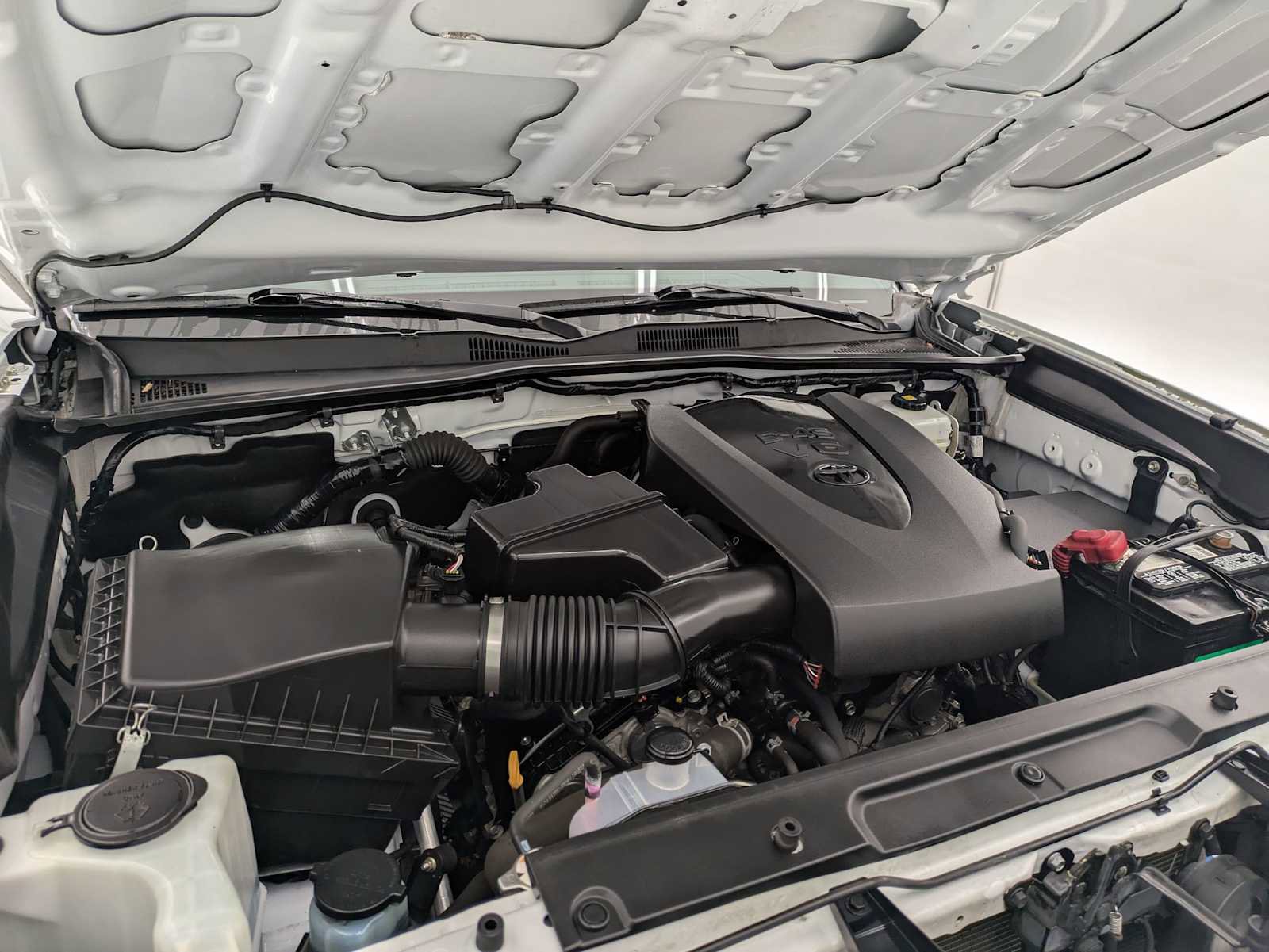 Used 2020 Toyota Tacoma TRD Off-Road w/ TRD Premium Off Road Package image 15