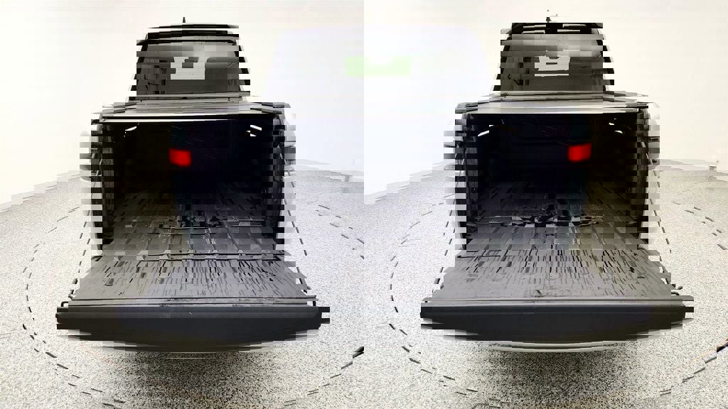 Used 2023 Rivian R1T Adventure image 24