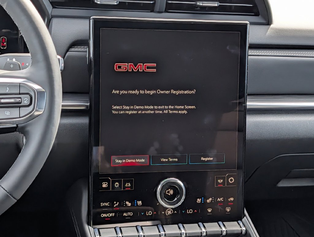 New 2027 GMC Terrain Elevation w/ Elevation Premium Package AWD/4WD image 14