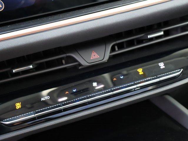 New 2025 Buick Envision Sport Touring image 25