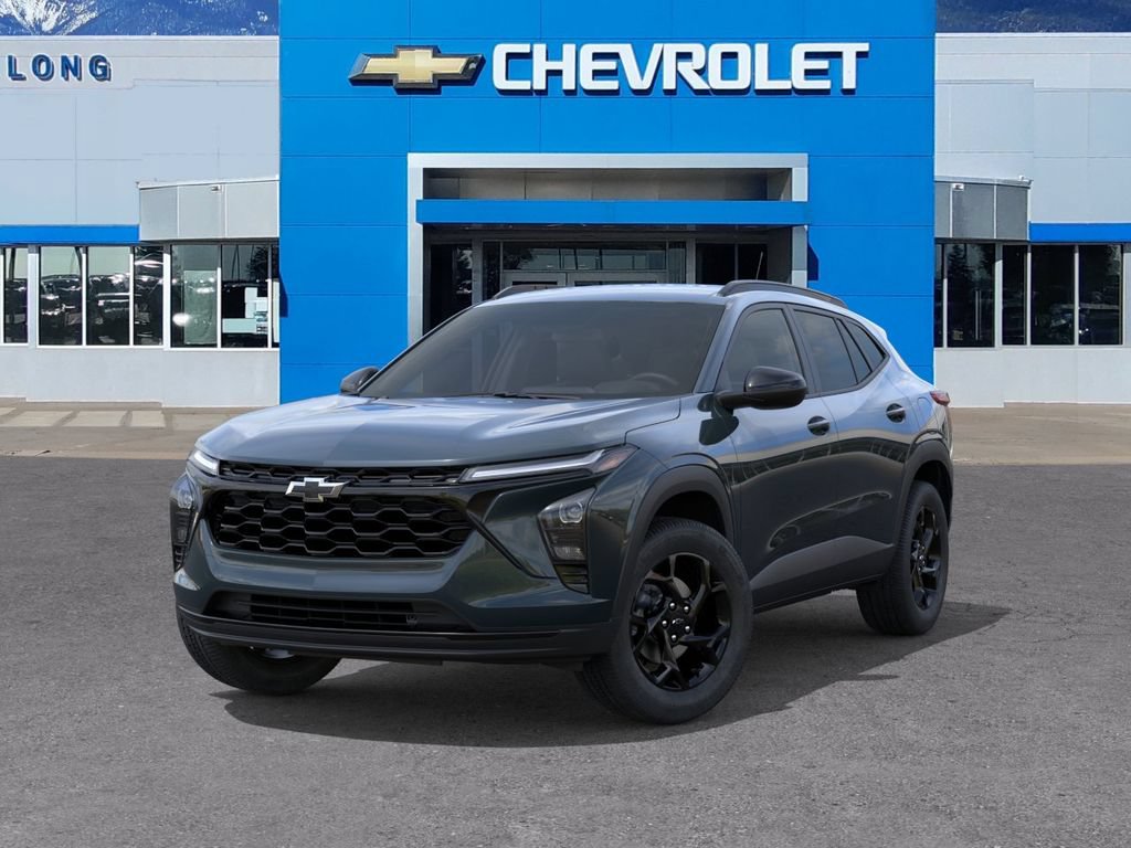 New 2026 Chevrolet Trax LT w/ Midnight Edition FWD image 6
