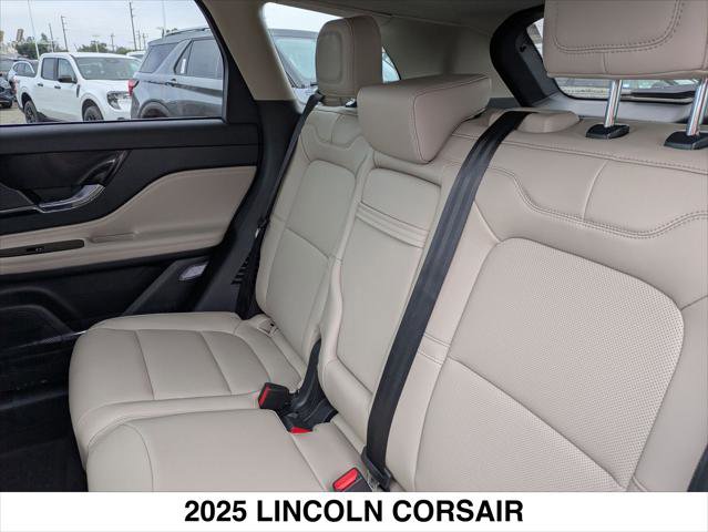 New 2025 Lincoln Corsair FWD w/ Equipment Group 101A image 13