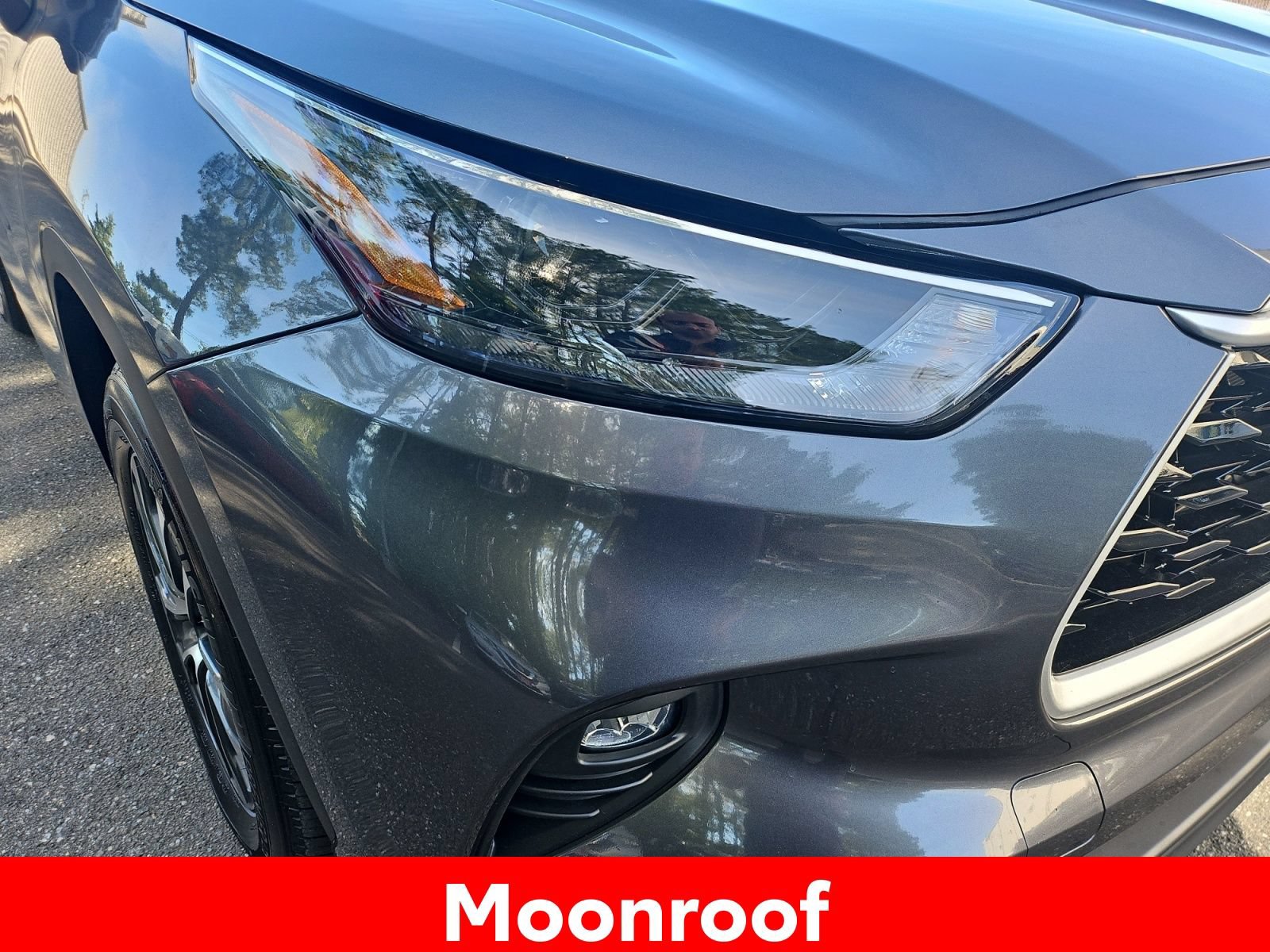Used 2025 Toyota Highlander XLE FWD image 13