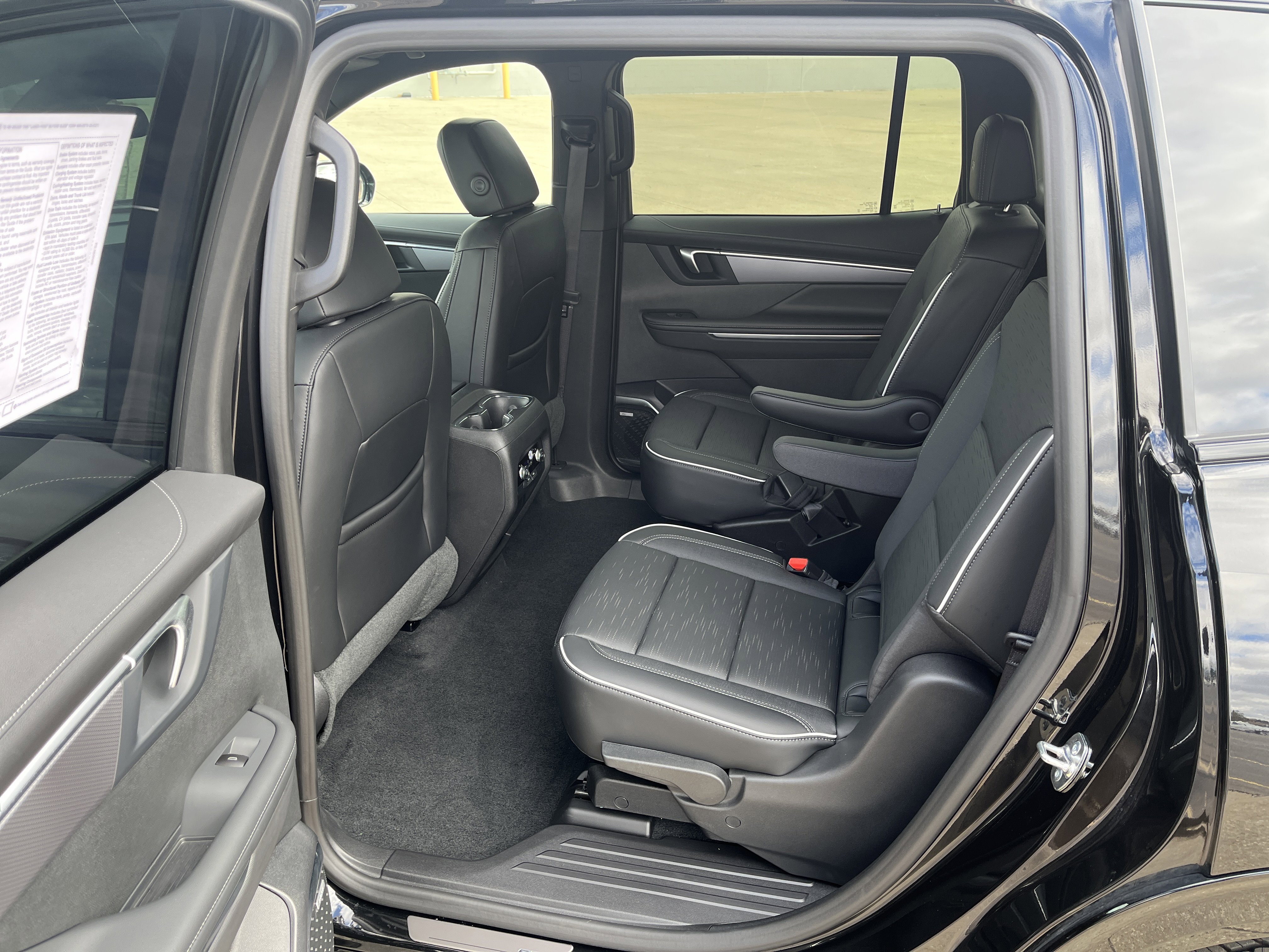 Used 2026 Buick Enclave Sport Touring w/ Super Cruise Package image 13