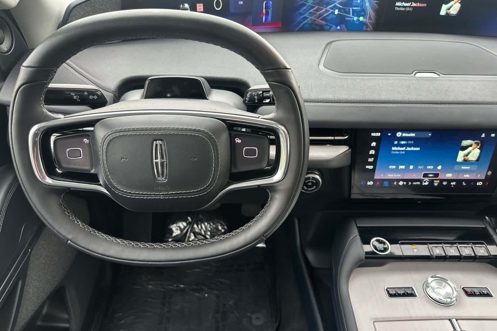 Used 2026 Lincoln Navigator L Reserve AWD/4WD image 14