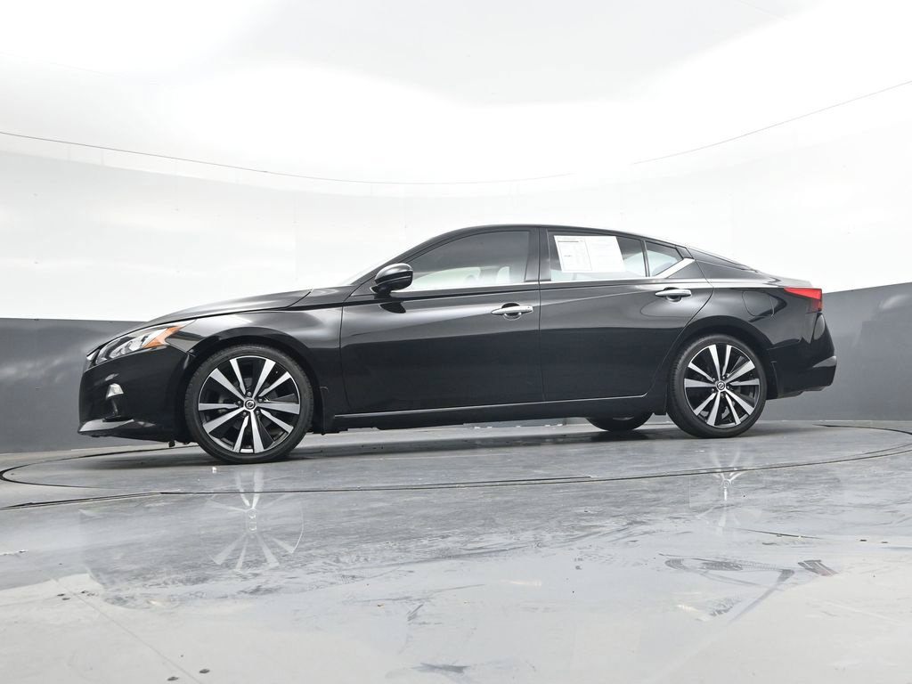 Used 2019 Nissan Altima 2.5 Platinum FWD image 42
