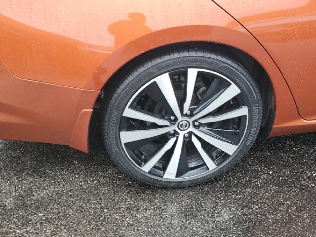 Used 2022 Nissan Altima 2.5 SR FWD image 5
