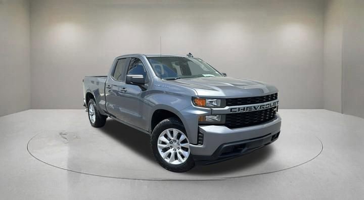 Used 2021 Chevrolet Silverado 1500 Custom RWD image 1