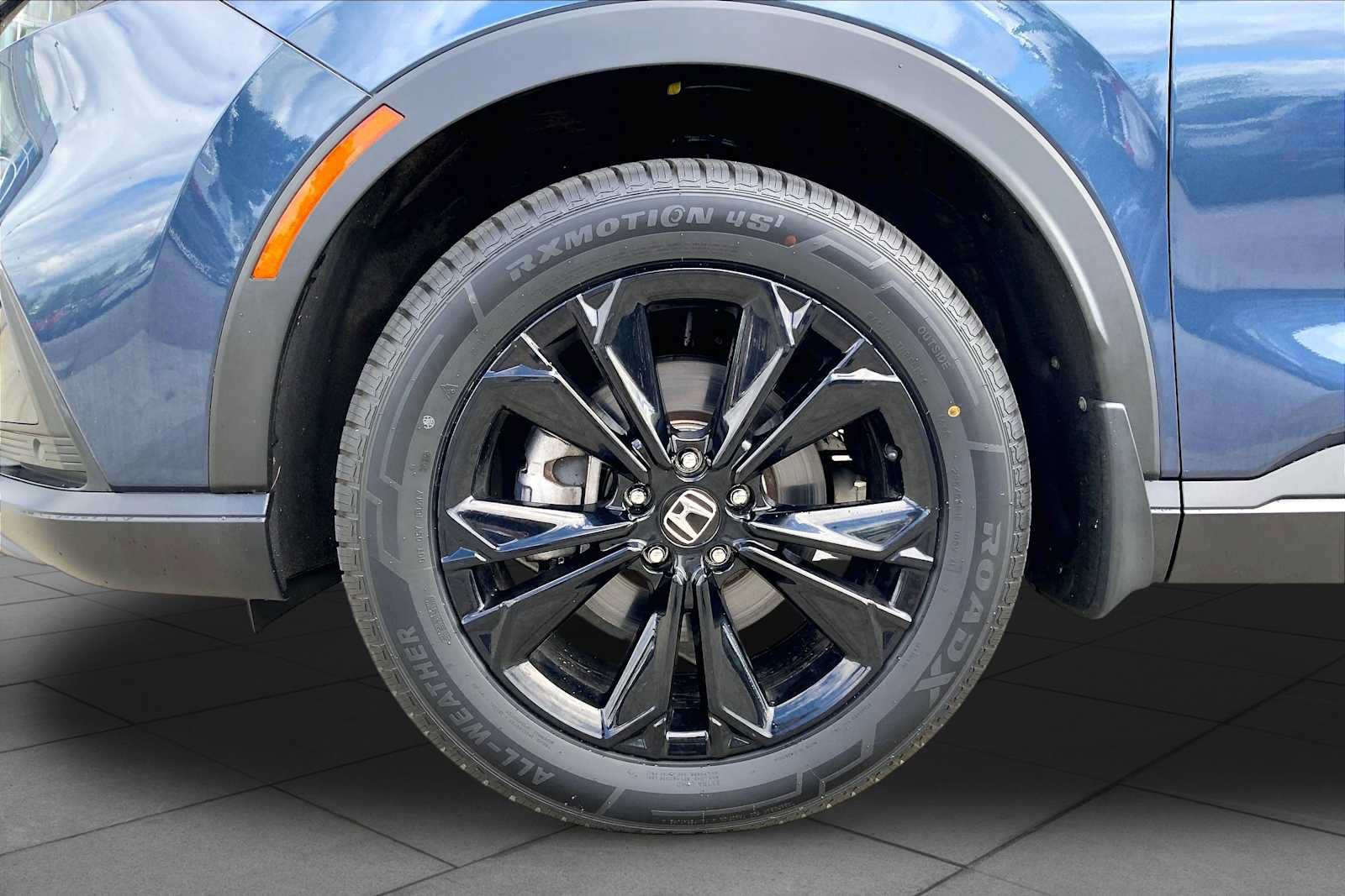 Used 2025 Honda CR-V Sport Touring image 11