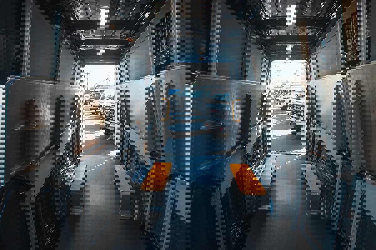 Used 2019 Mercedes-Benz Sprinter 170 image 11