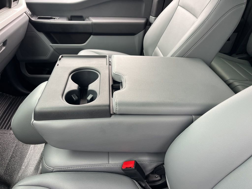 New 2025 Ford F350 XL w/ XL Chrome Package image 14