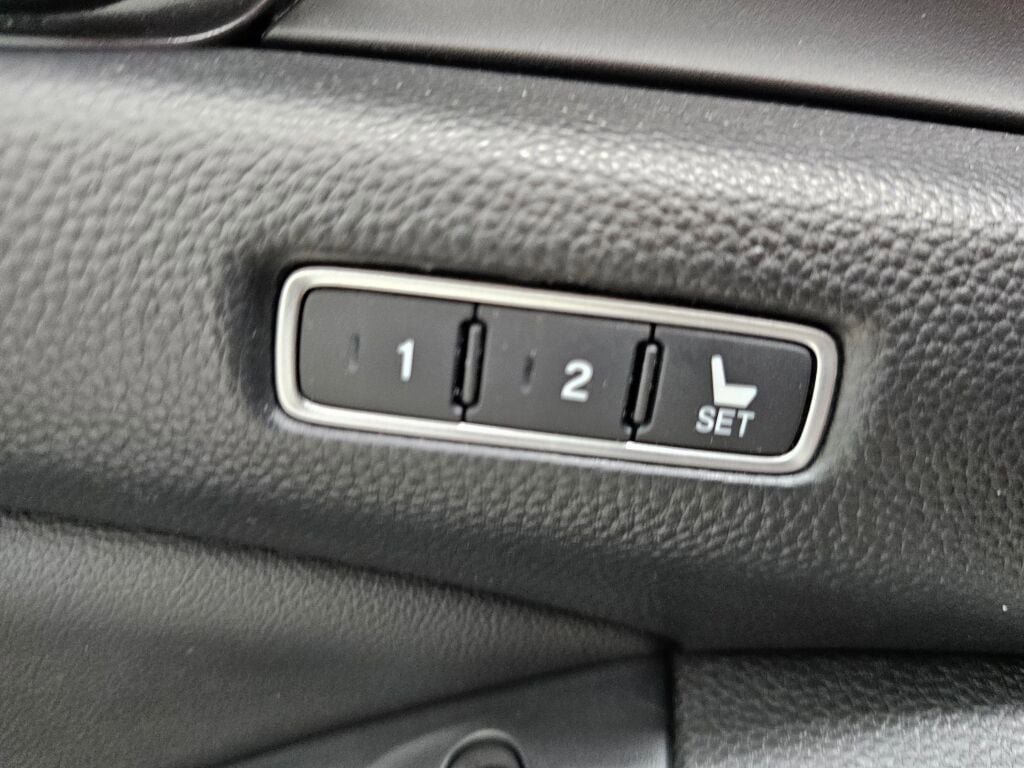 Certified 2021 Honda Accord Touring image 26