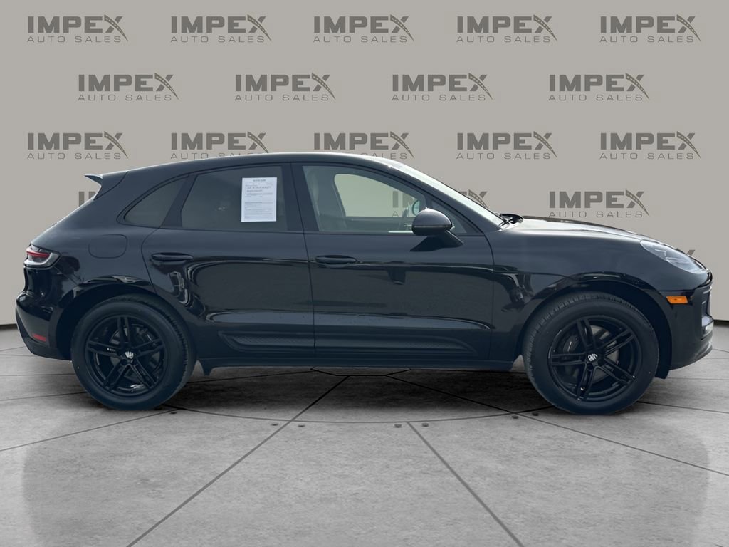 Used 2022 Porsche Macan image 6