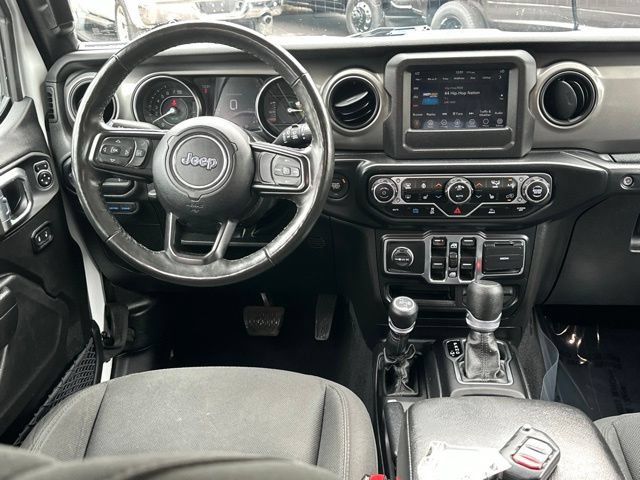 Used 2023 Jeep Wrangler Unlimited w/ Cold Weather Group AWD/4WD image 33