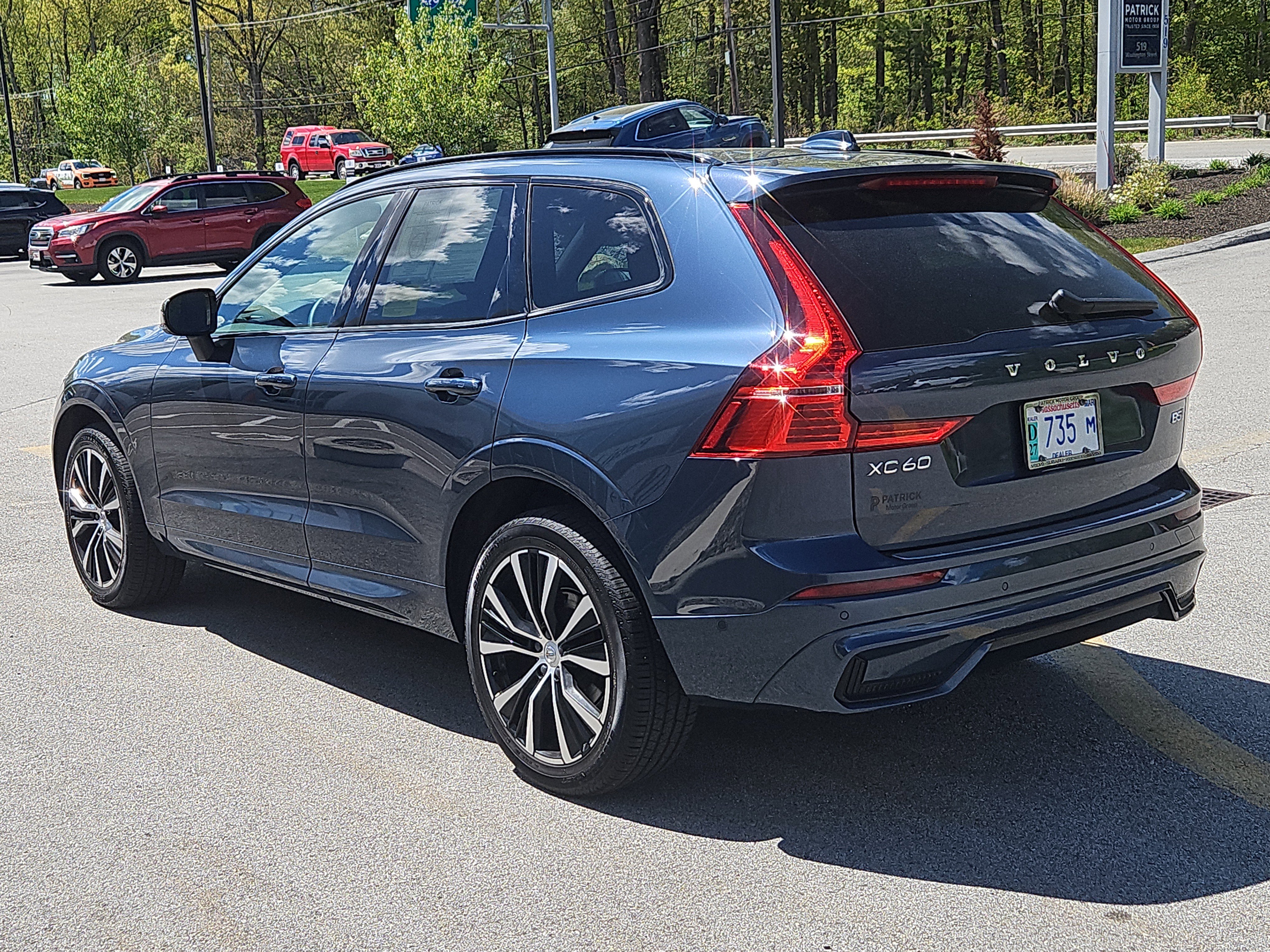 Certified 2024 Volvo XC60 B5 Plus w/ Climate Package AWD/4WD image 27