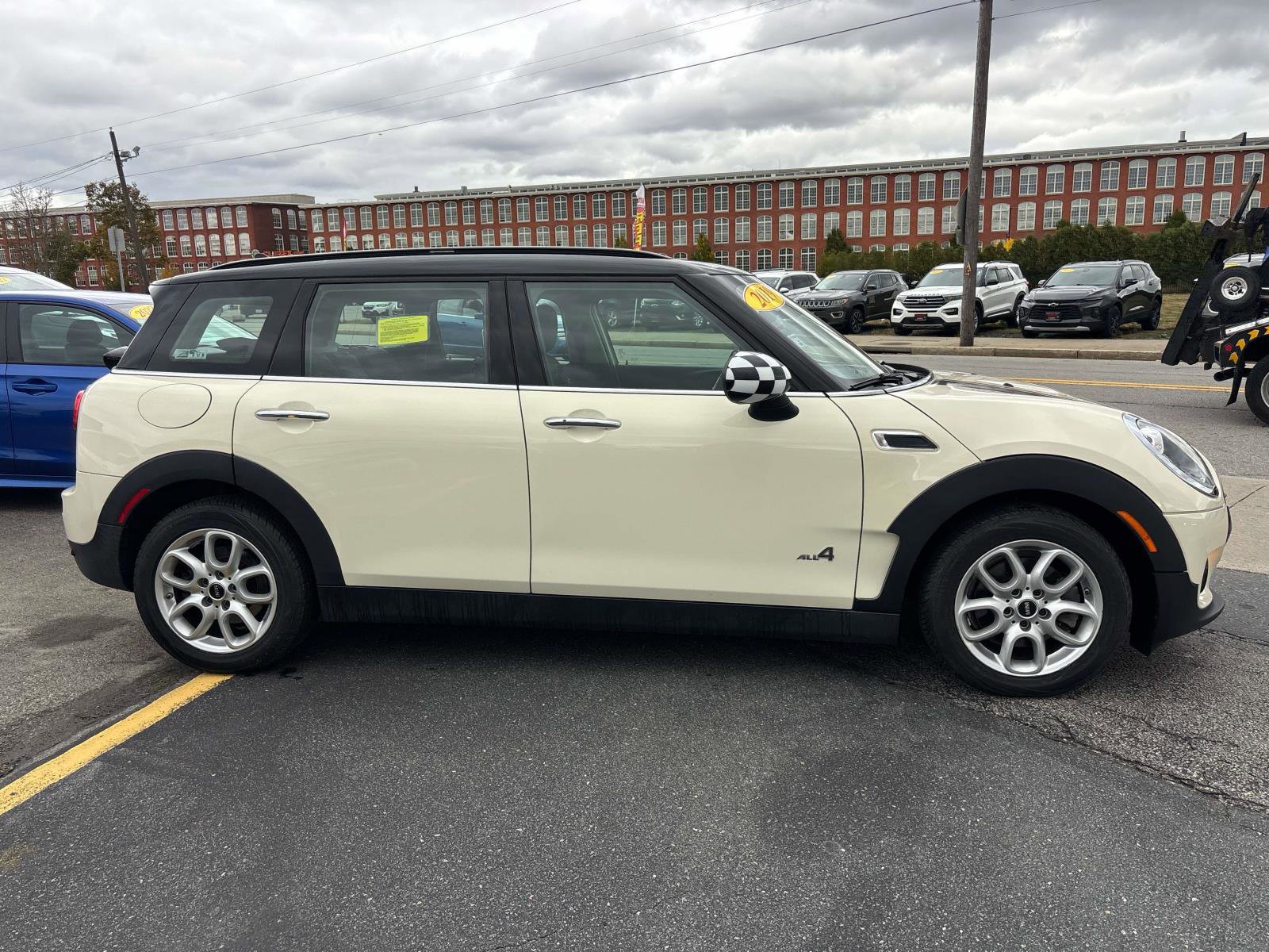 Used 2019 MINI Cooper Clubman ALL4 image 4