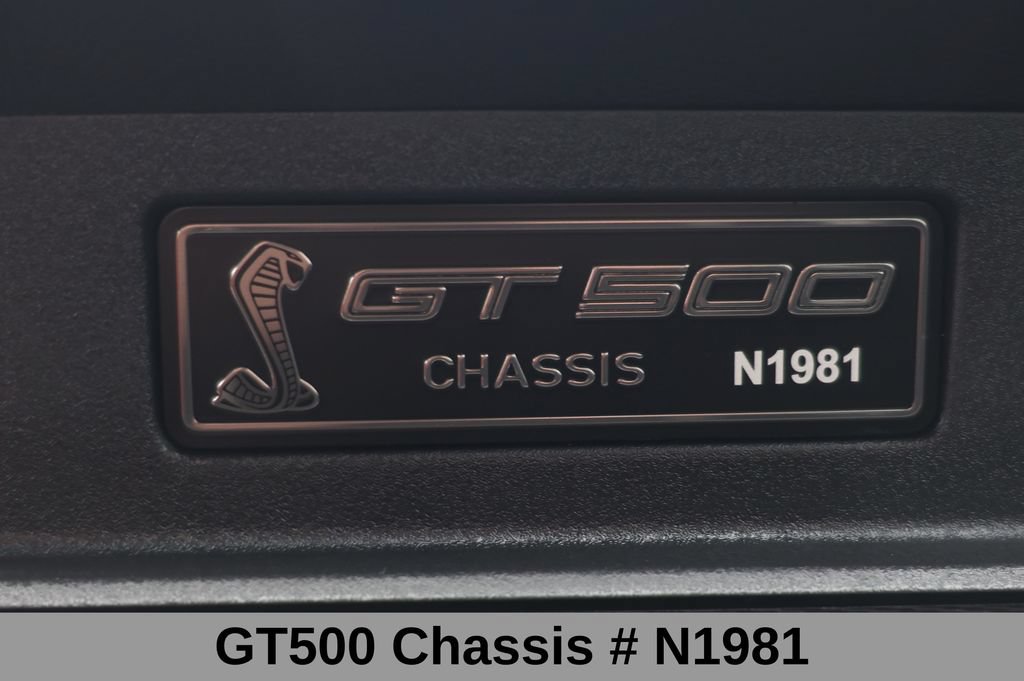 Used 2022 Ford Mustang Shelby GT500 w/ Carbon Fiber Track Pack RWD image 6