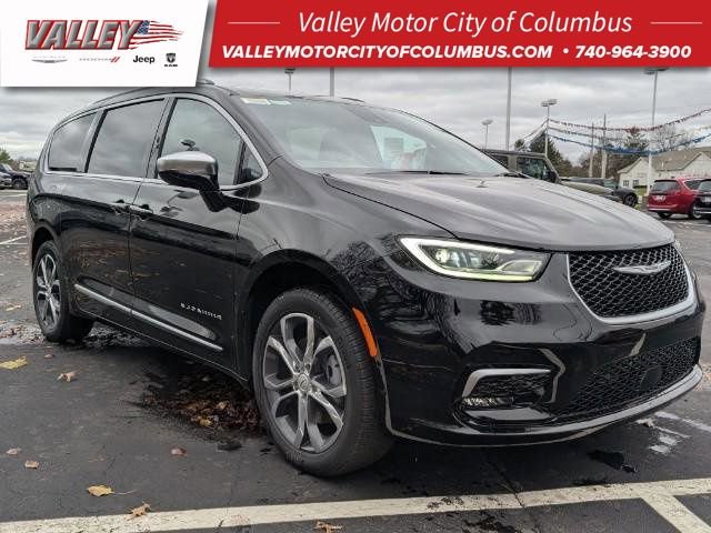 New 2026 Chrysler Pacifica Pinnacle