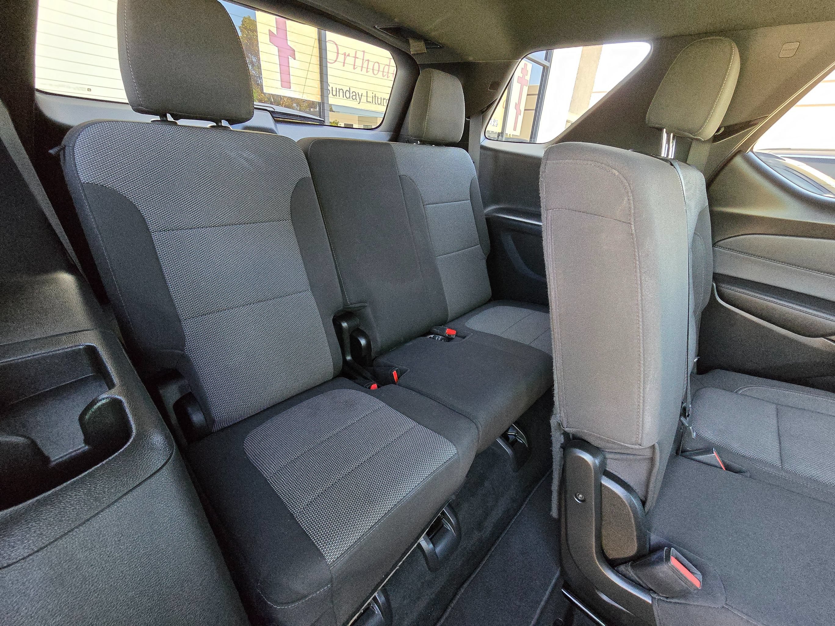 Used 2023 Chevrolet Traverse LT FWD image 33