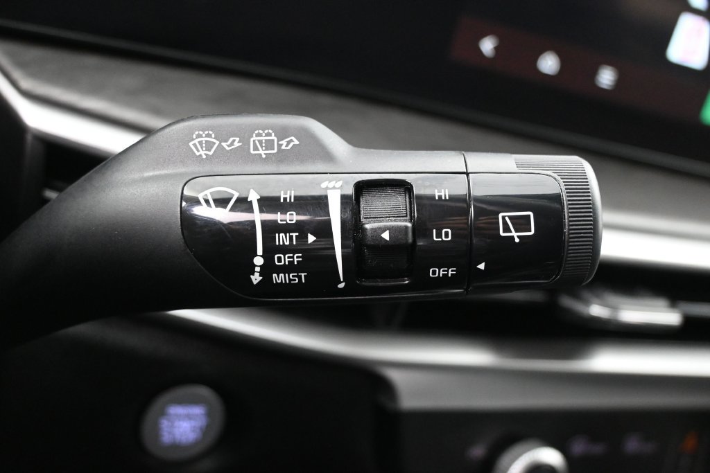 Used 2024 Kia Sorento X-Line EX AWD/4WD image 16
