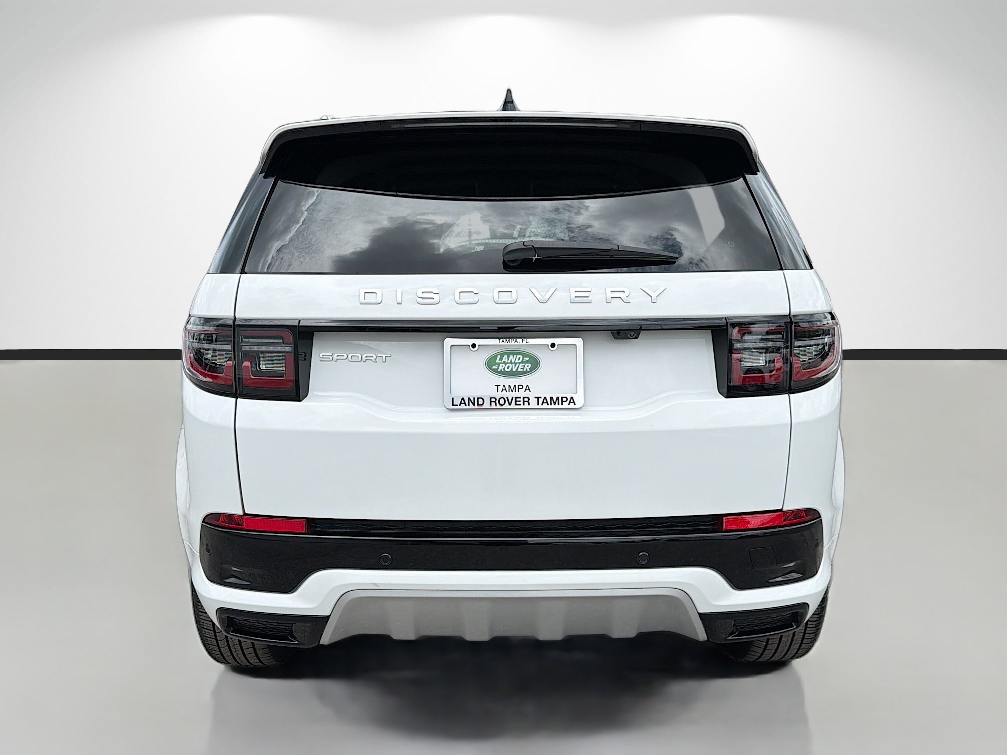 Used 2025 Land Rover Discovery Sport S AWD/4WD image 4