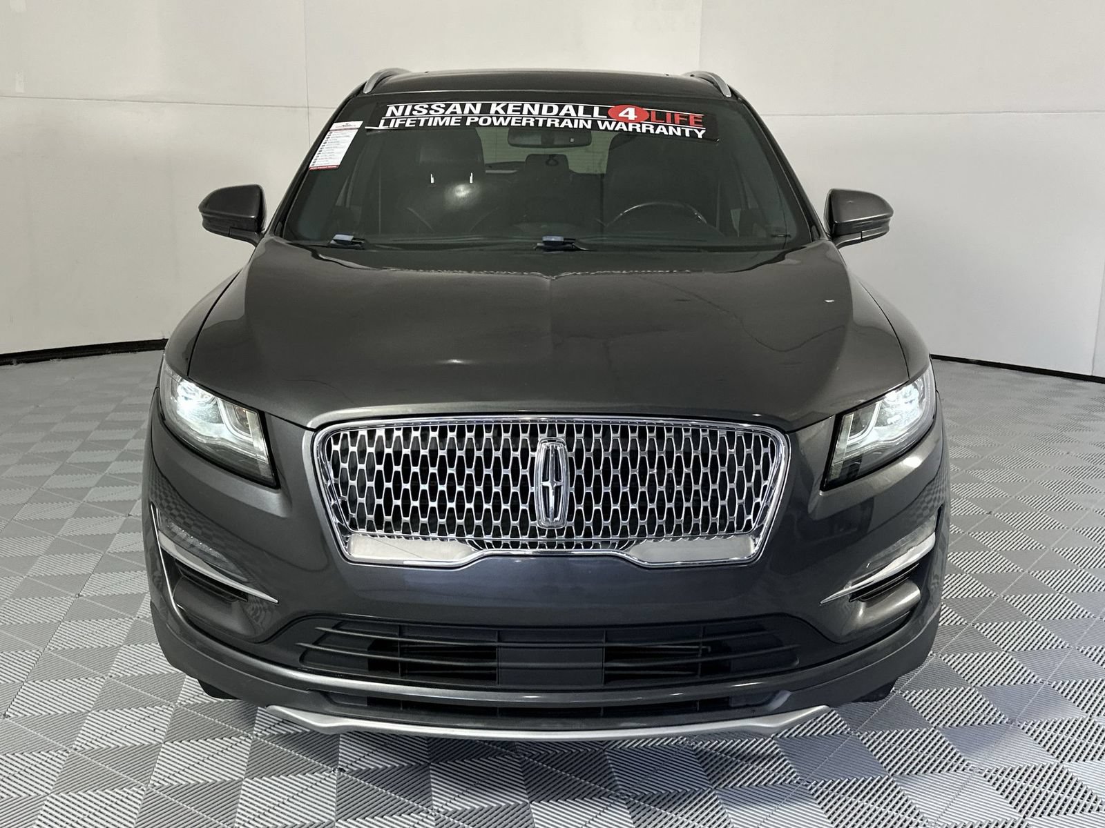 Used 2019 Lincoln MKC Reserve FWD image 3