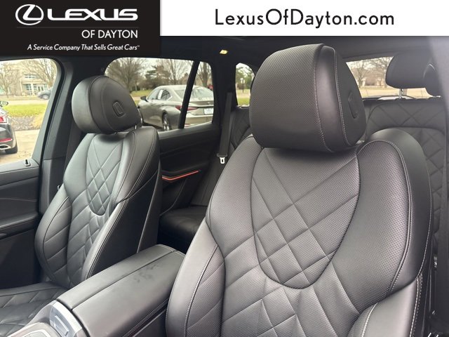 Used 2023 BMW X5 xDrive40i w/ Parking Assistance Package image 17