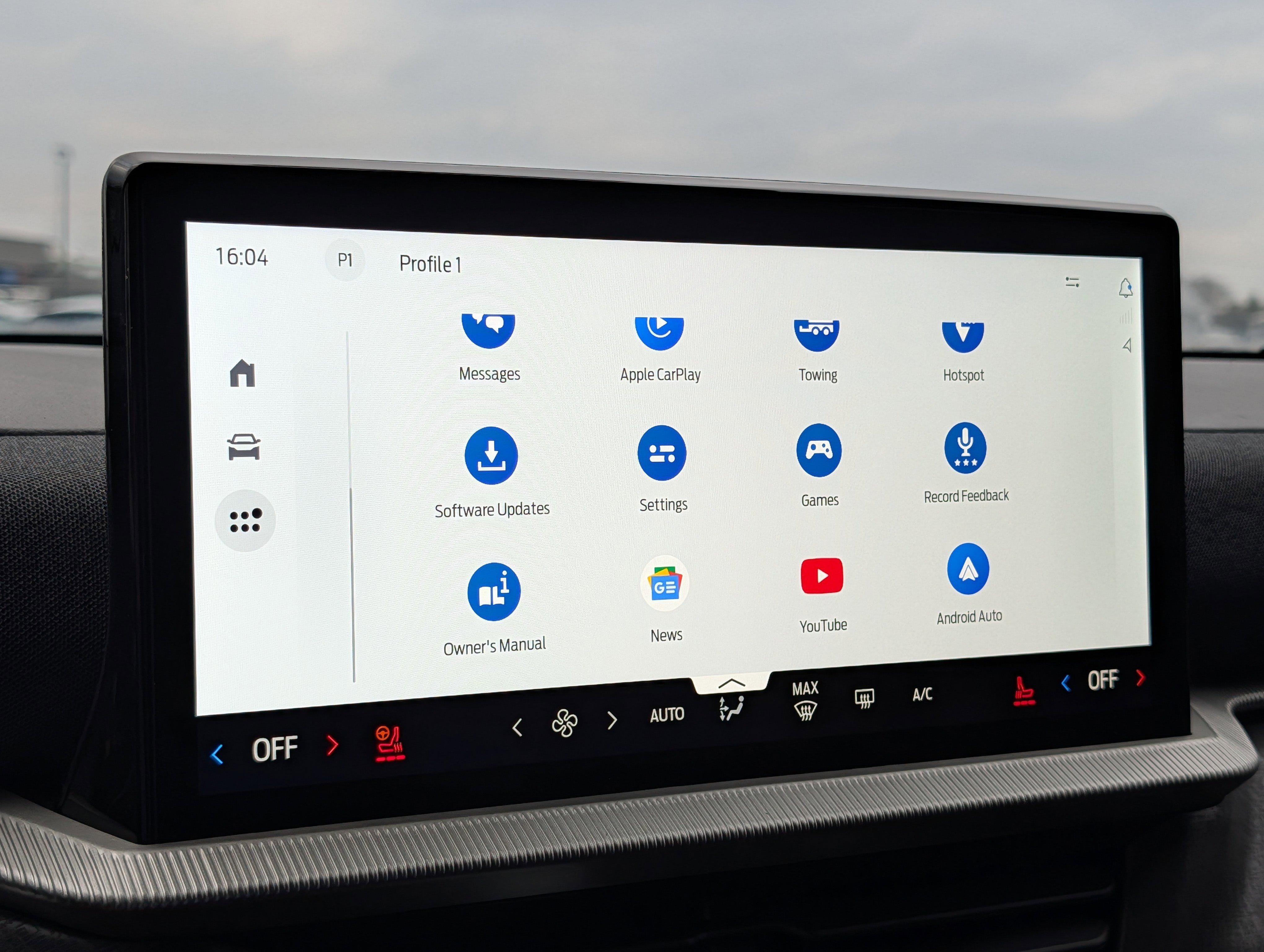 New 2026 Ford Explorer Platinum w/ LUX Leather Package image 49