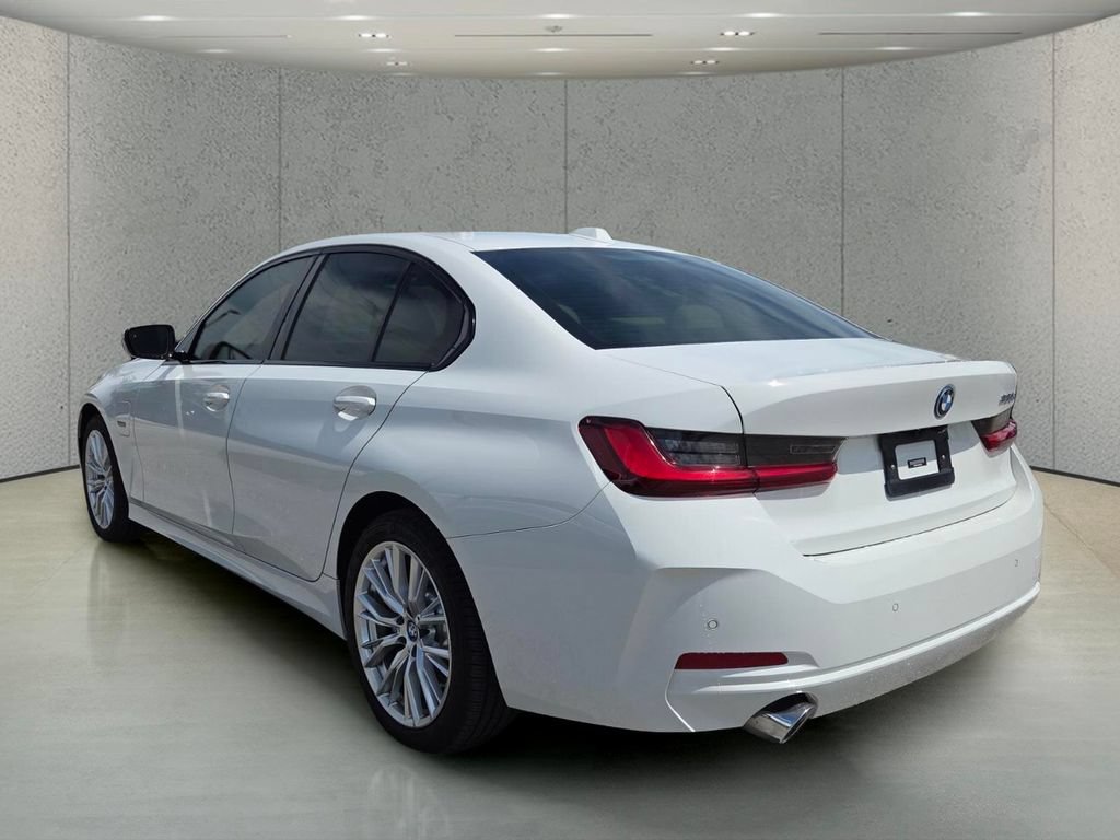 Used 2023 BMW 330e w/ Driving Assistance Package RWD image 7