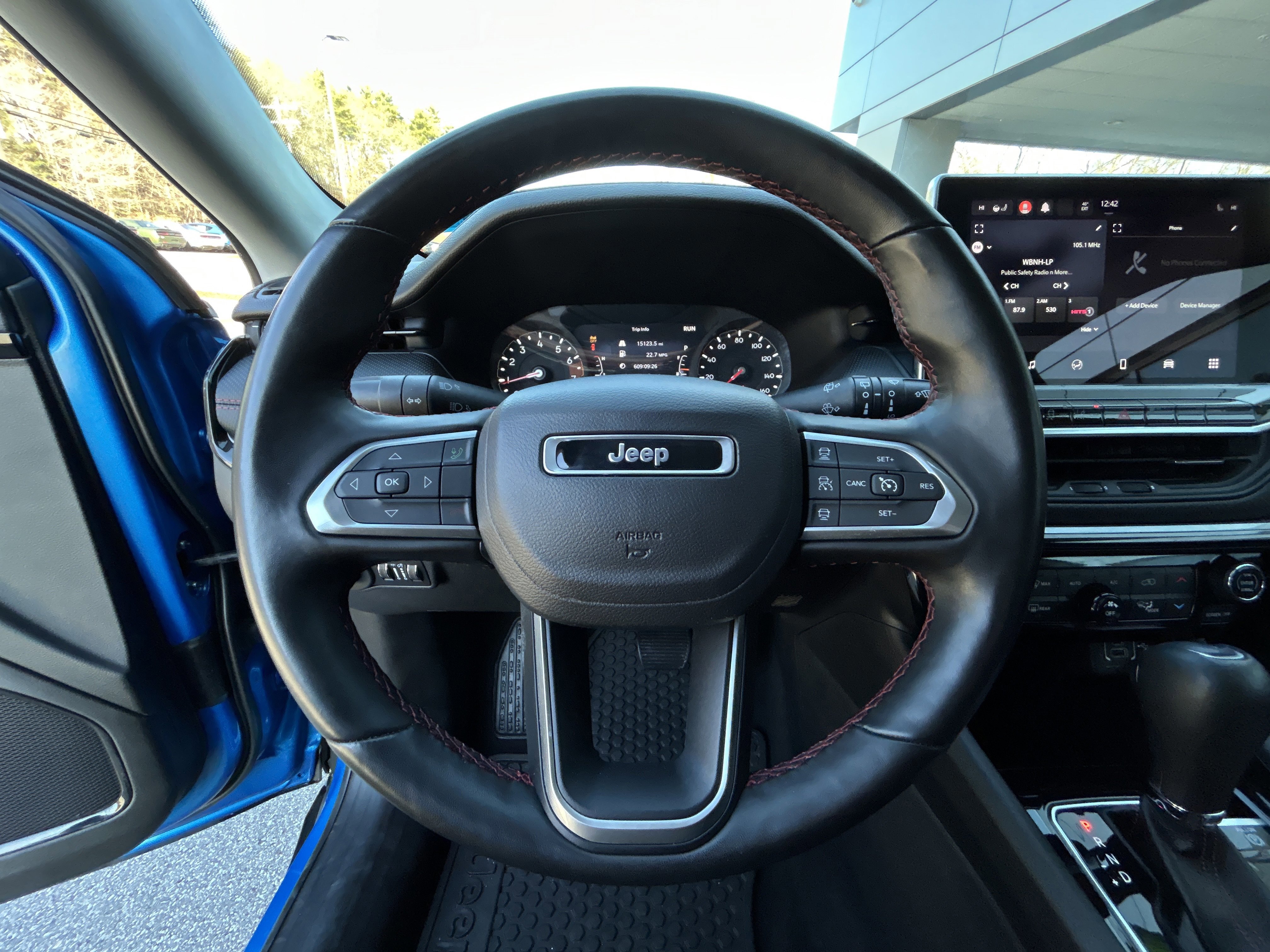 Certified 2022 Jeep Compass Trailhawk w/ Trailhawk Convenience Group AWD/4WD image 25