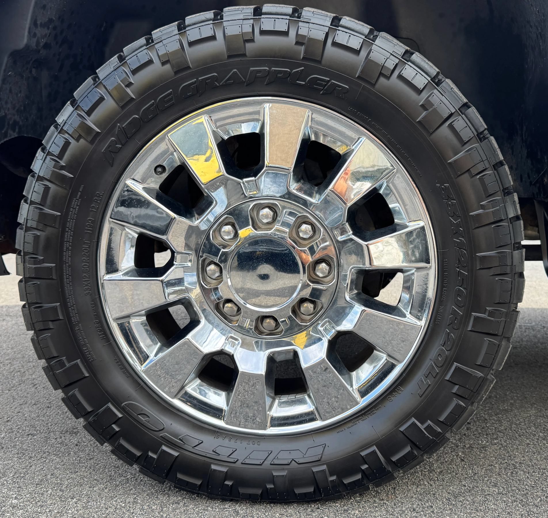 Used 2011 GMC Sierra 3500 SLT AWD/4WD image 25