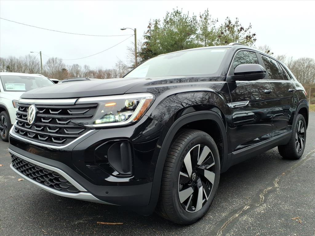 New 2026 Volkswagen Atlas Cross Sport SEL image 2