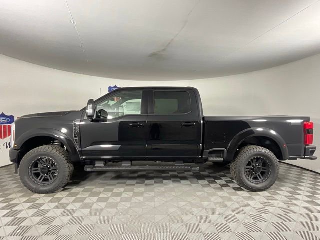 New 2026 Ford F250 Lariat w/ Black Appearance Package image 6