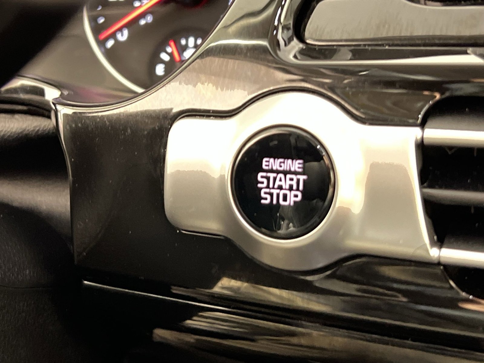 Used 2023 Kia Seltos EX image 35