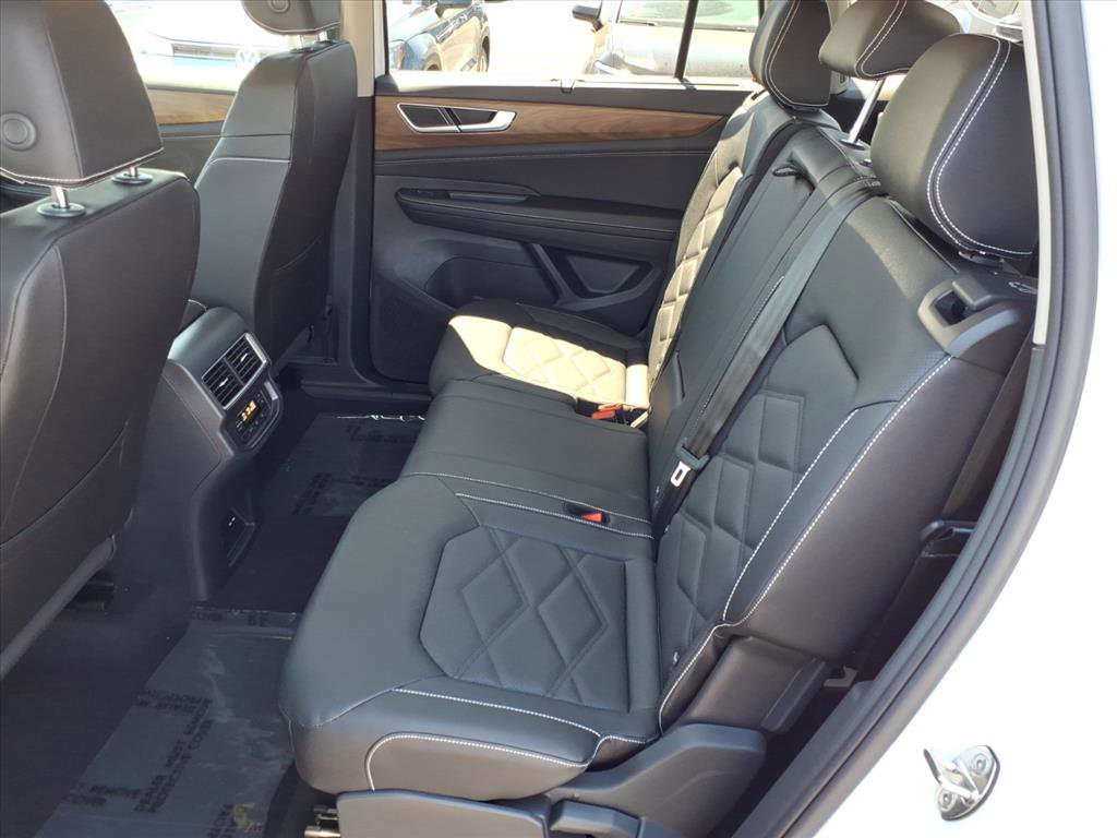 New 2026 Volkswagen Atlas SE image 15