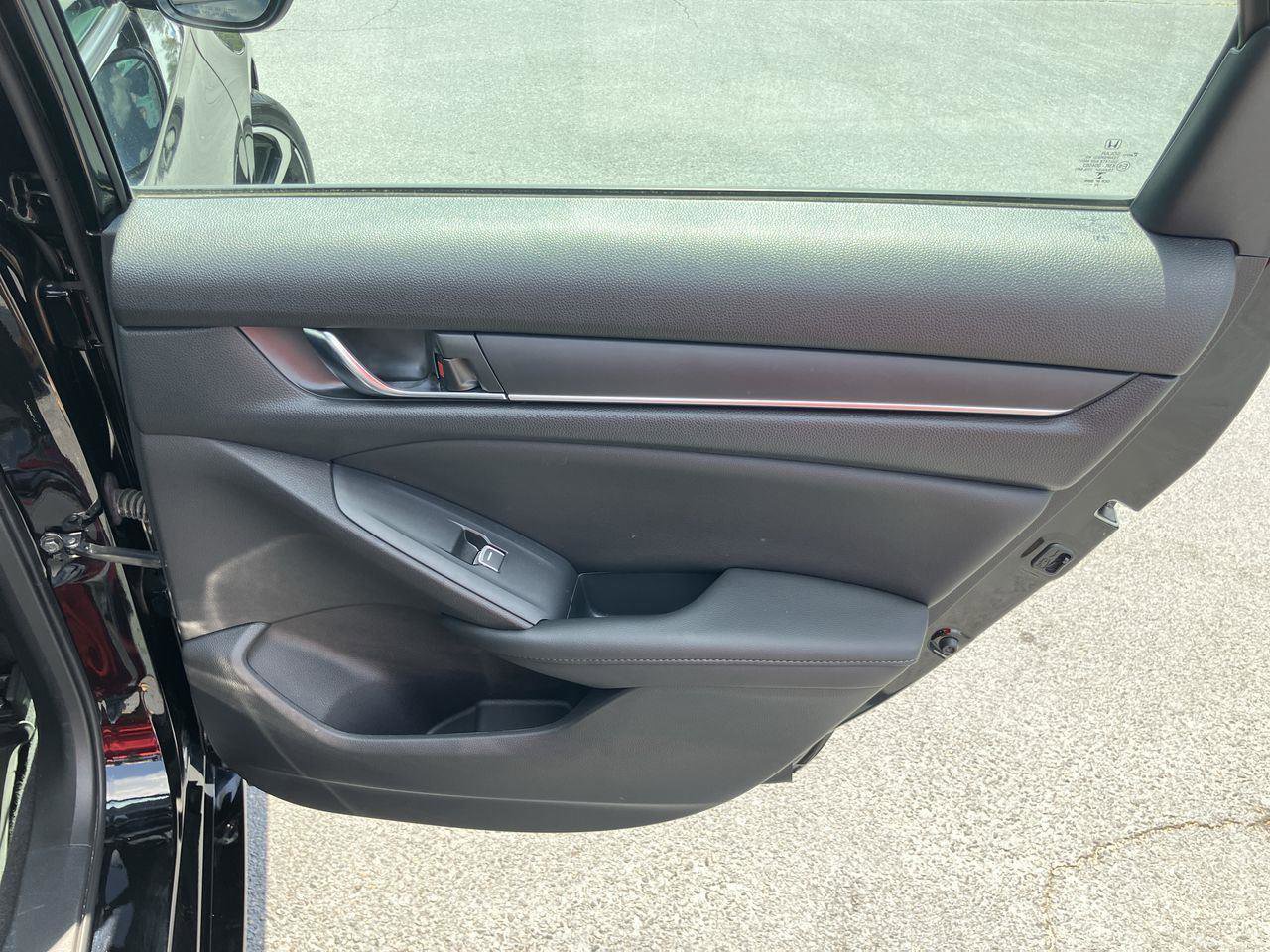 Used 2022 Honda Accord Sport Special Edition image 26