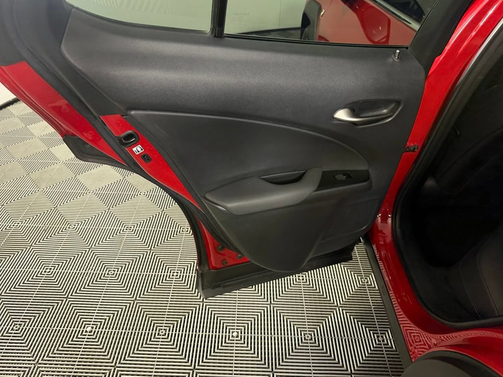 Used 2019 Lexus UX 200 F Sport FWD image 27