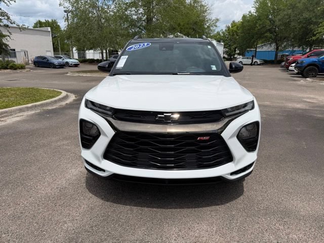 Used 2023 Chevrolet TrailBlazer RS AWD/4WD image 2